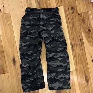 Boys Columbia snowpants
